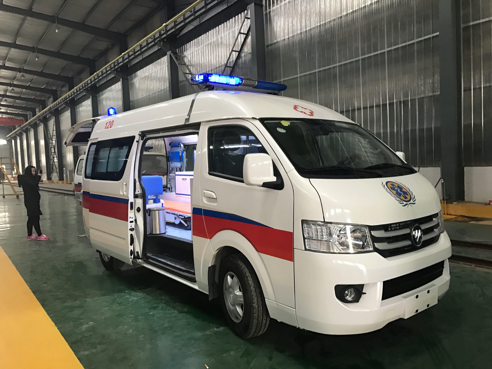 康县救护车转院